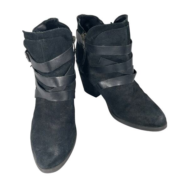 STEVE MADDEN! BLACK GENUINE SUEDE & LEATHER 4 STRAP WRAPPED ANKLE BOOTS! SZ 13M - Picture 2 of 10